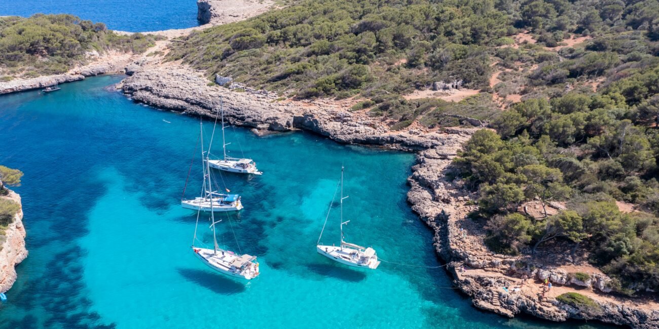 Hidden coves near Barcelona sailing charter